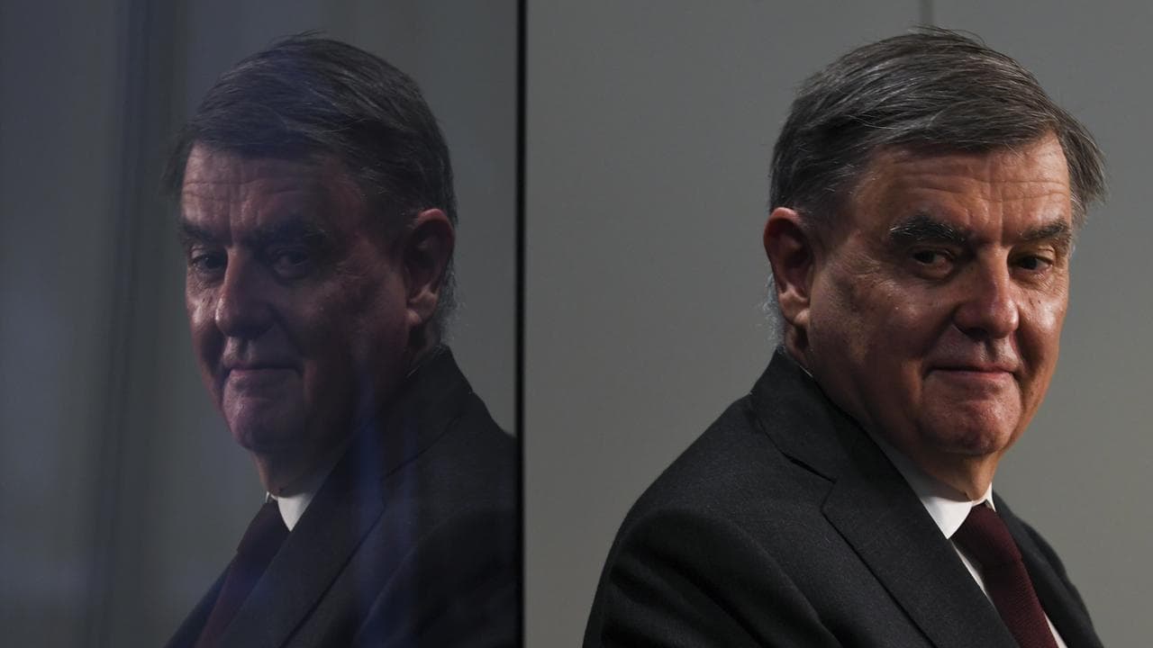 Brendan Murphy speaks to the media (file)