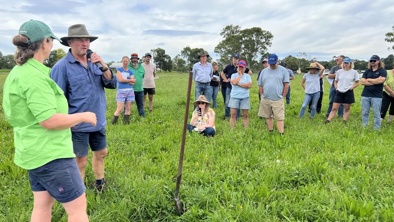 Peter Neaves hosts an information day about regenerative farming