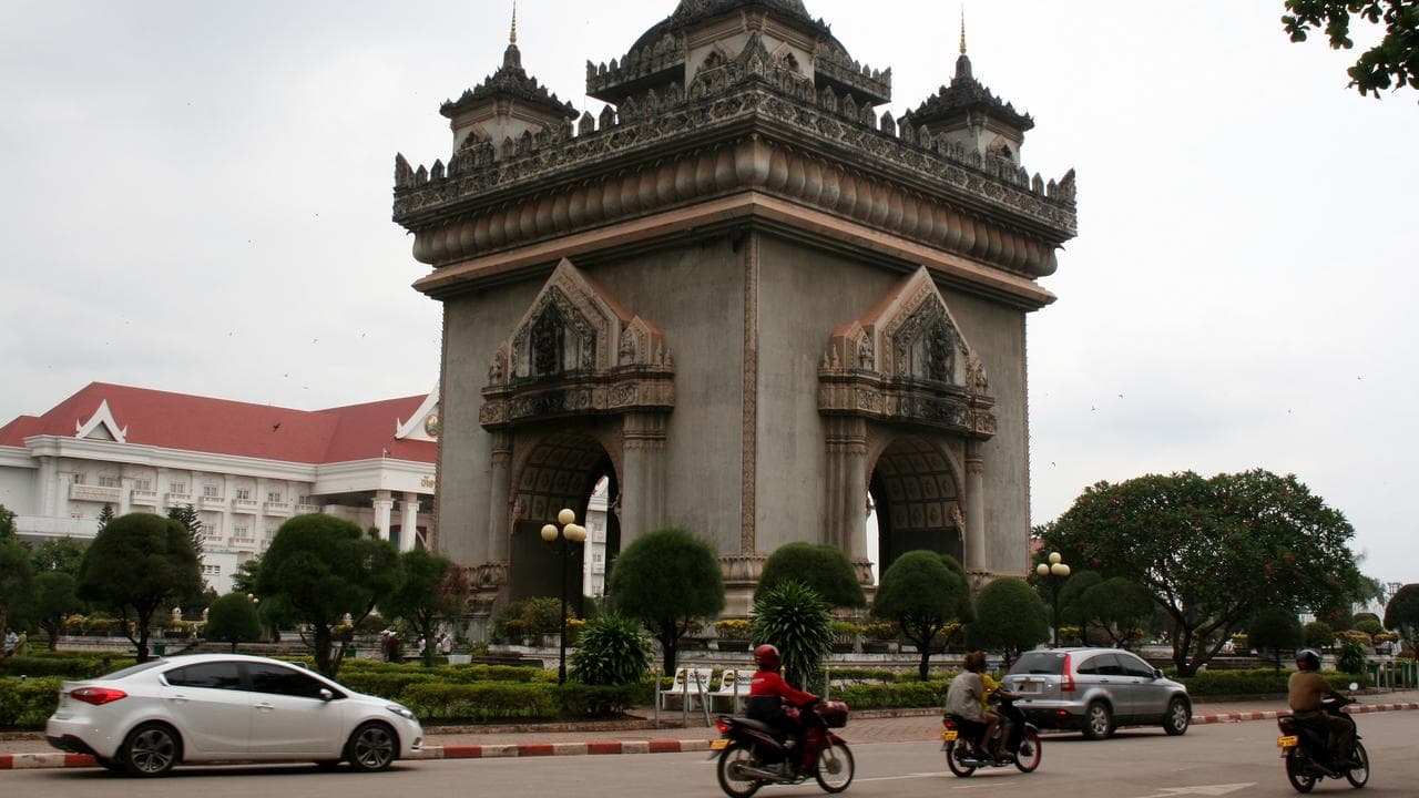 Patuxai, Vientiane's version of Paris' Arc de Triomphe (file)