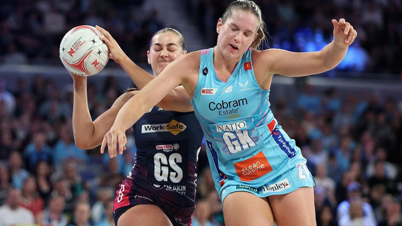 The Vixens' Sophie Garbin (left)