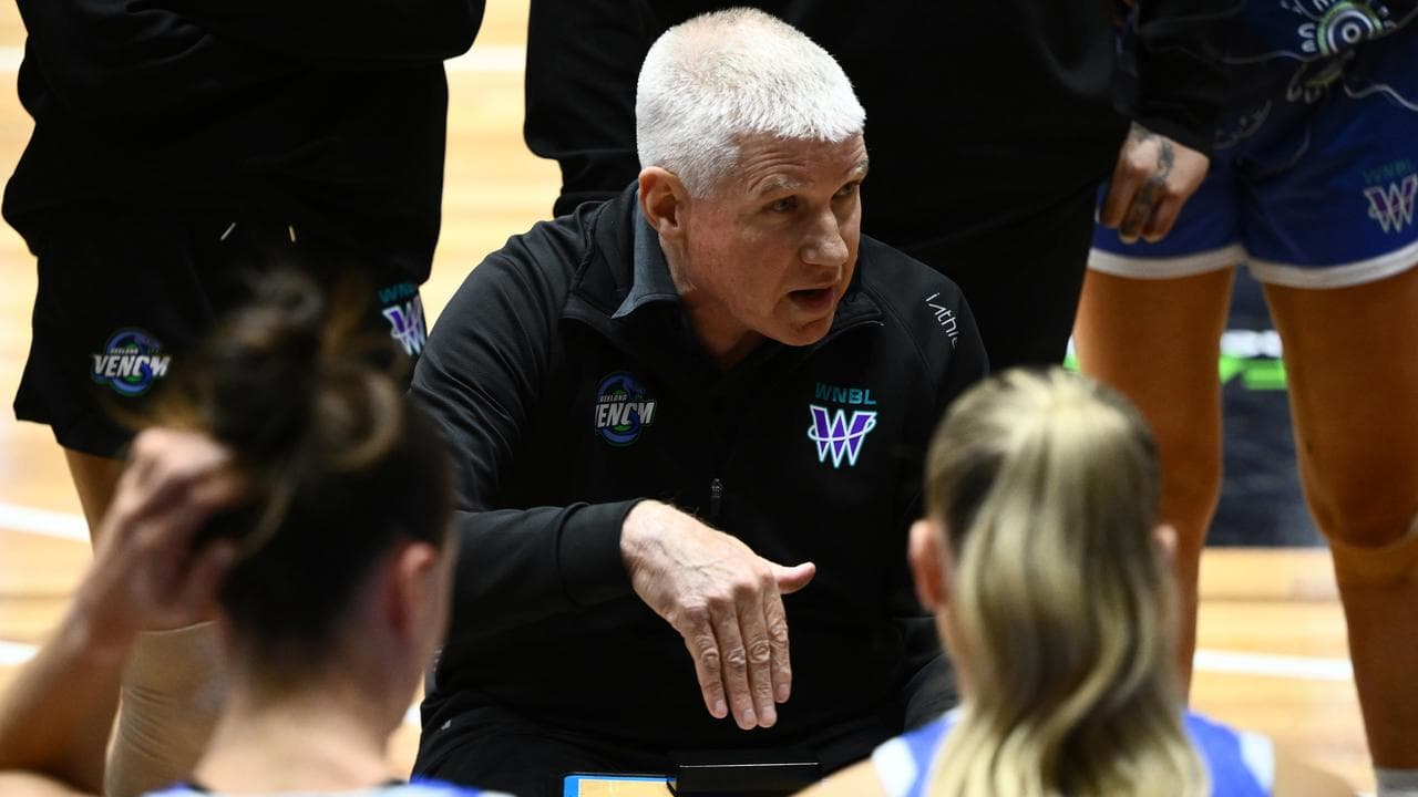 Former Geelong coach Chris Lucas