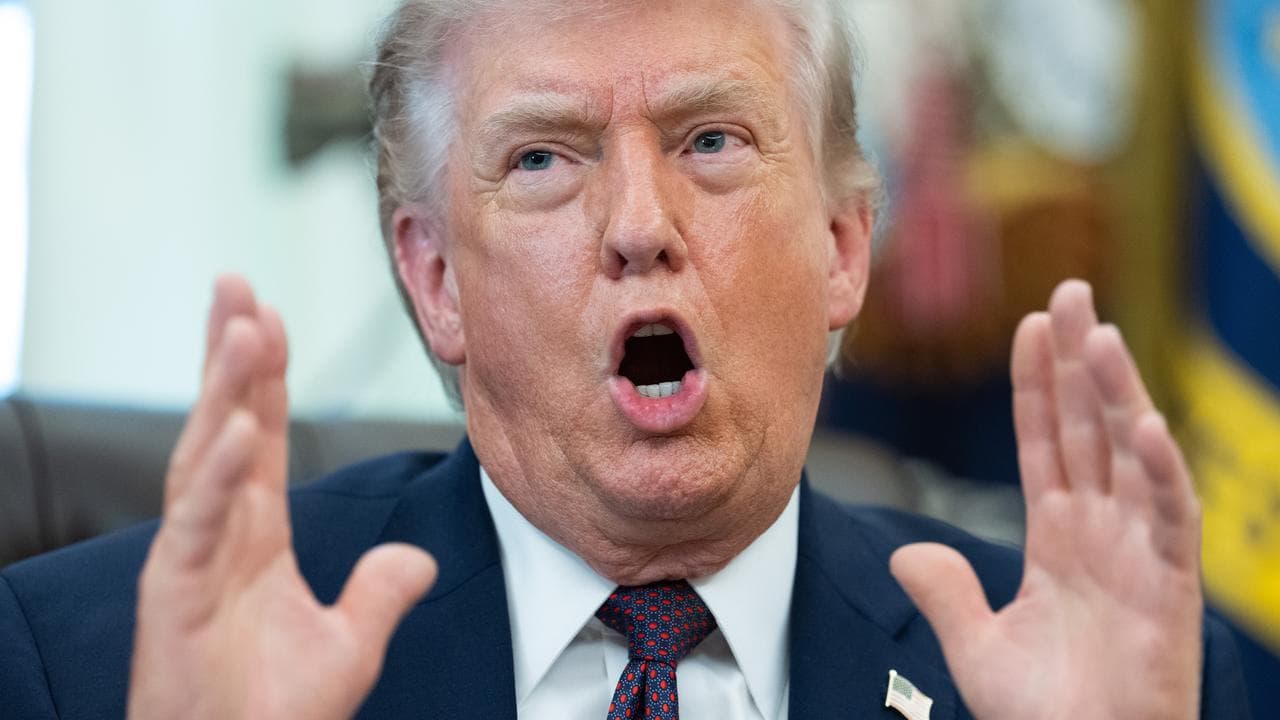 US President Donald Trump speaks in the Oval Office