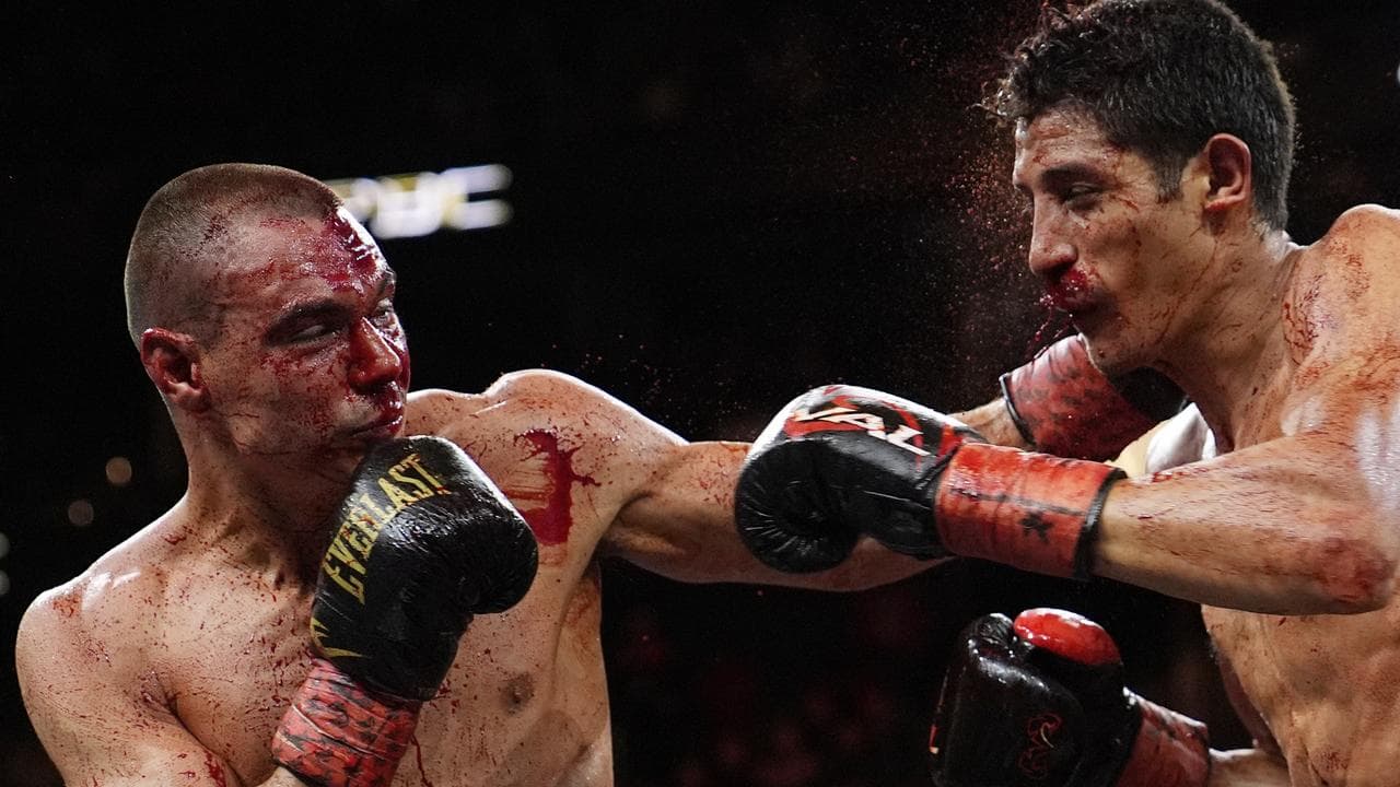 Tim Tszyu (left) and Sebastian Fundora