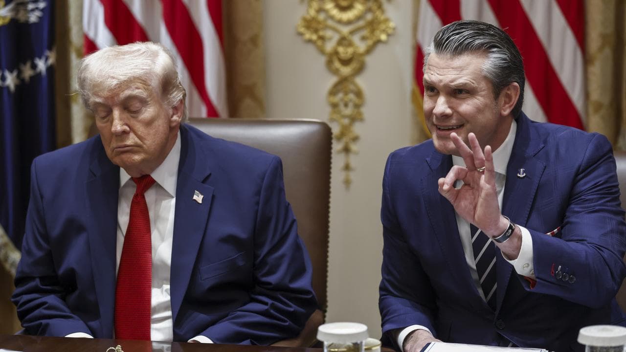US President Donald Trump and Defense Secretary Pete Hegseth