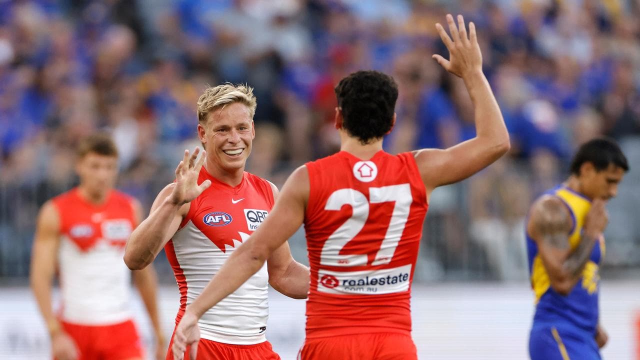 Isaac Heeney.