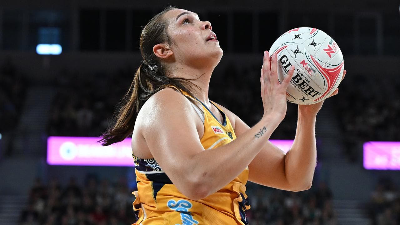 Lightning goal shooter Donnell Wallam