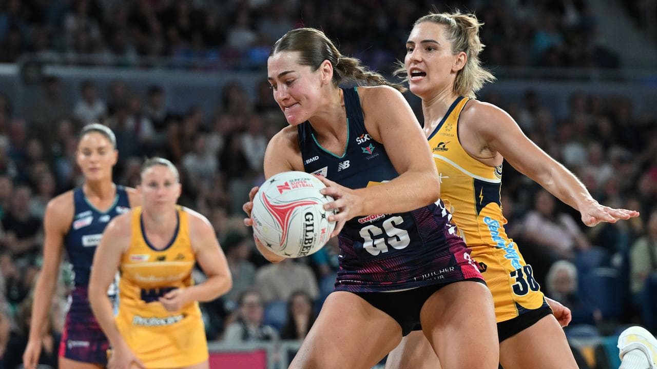 Goal shooter Sophie Garbin