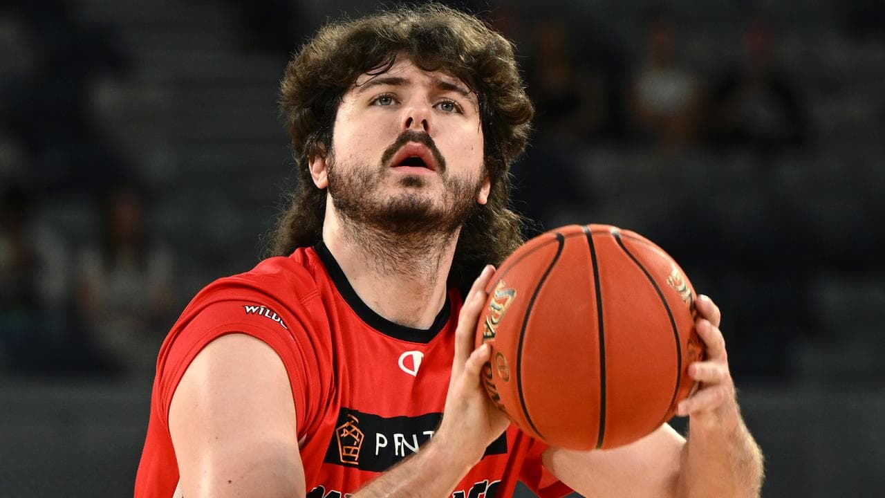 Basketball convert Oliver Hayes-Brown