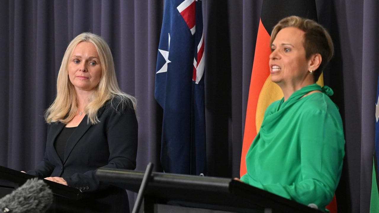 Dr Ruth Higgins and Attorney-General Michelle Rowland 