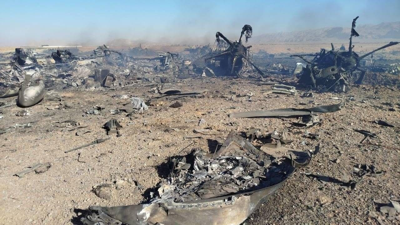 Iranian Revolutionary Guards photo showing wreckage of US aircraft