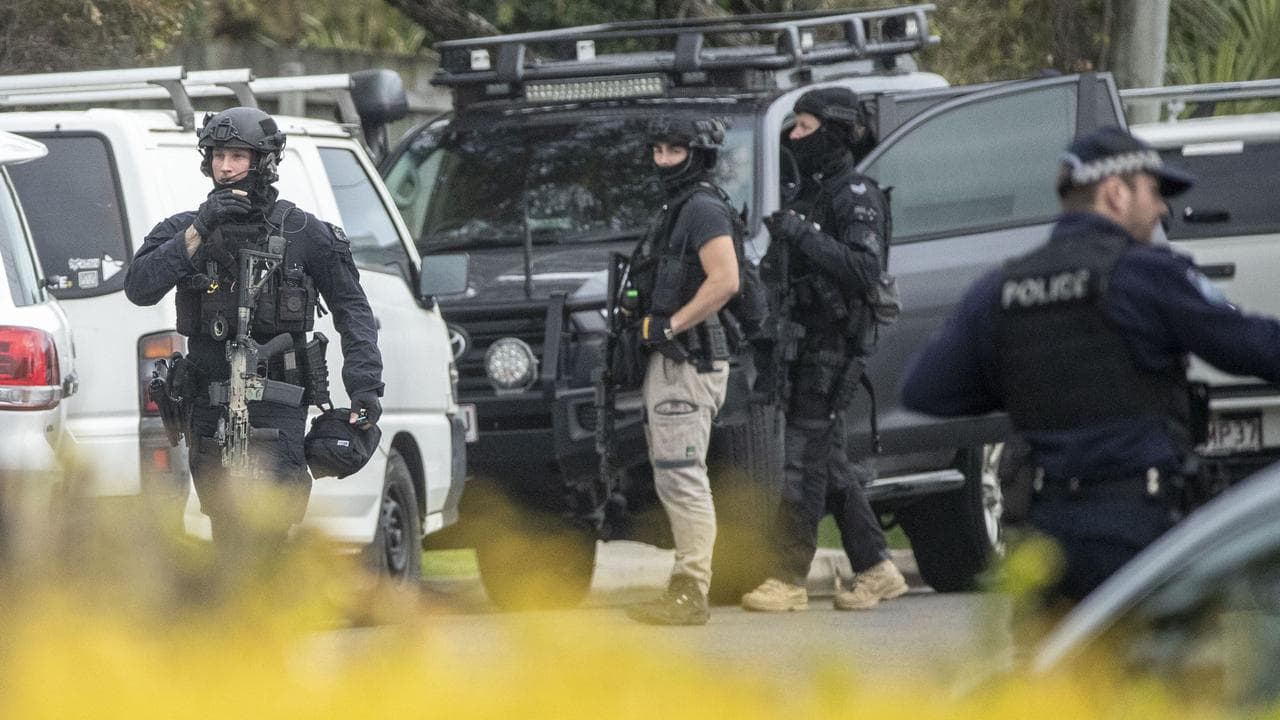 SERT officers at a siege on Sunshine Coast (file)