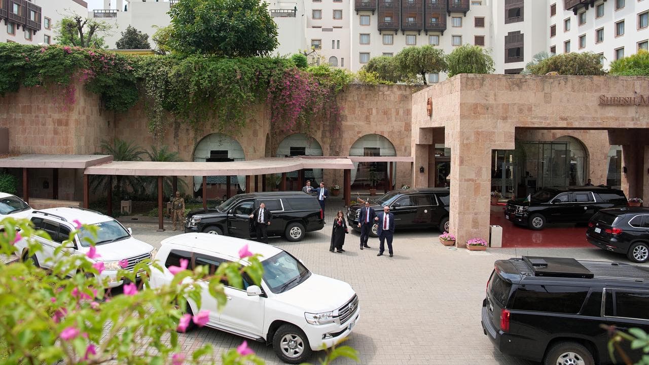 The US motorcade at the Serena Hotel in Islamabad
