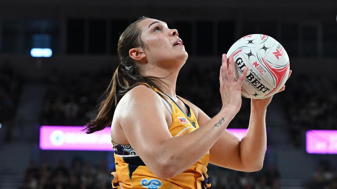 Former Diamond Donnell Wallam