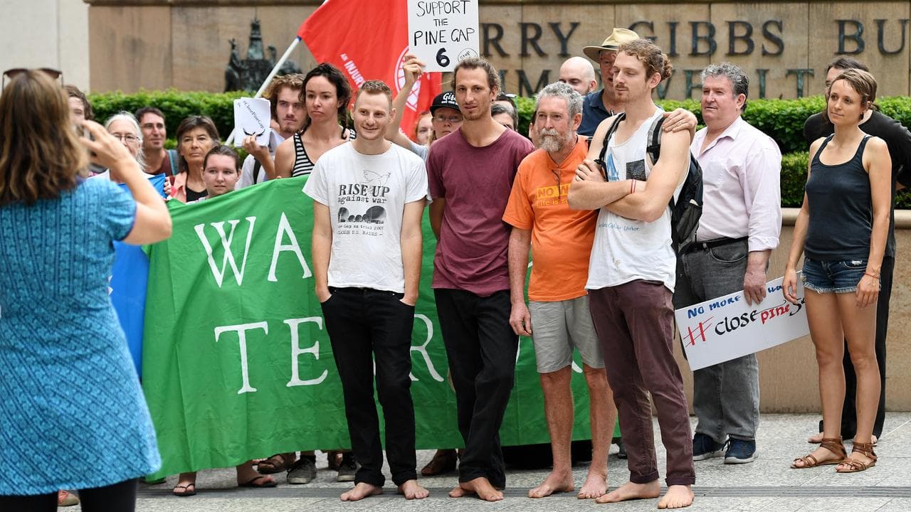 Jim Dowling with fellow anti-war activists (file)