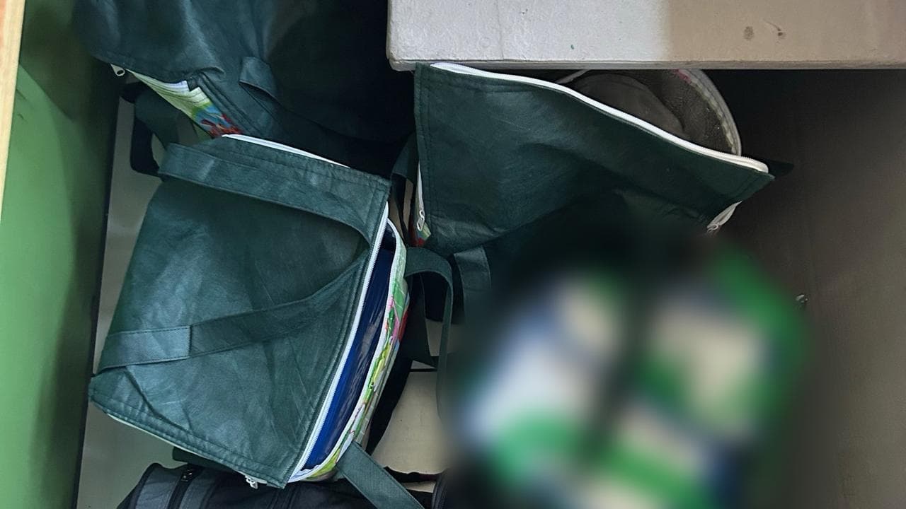 COCAINE SMUGGLE CATAMARAN