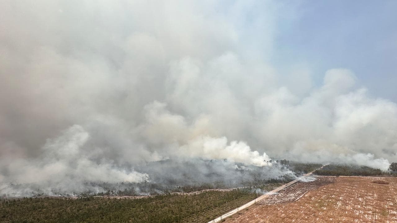 Wildfires in rural Brantley County