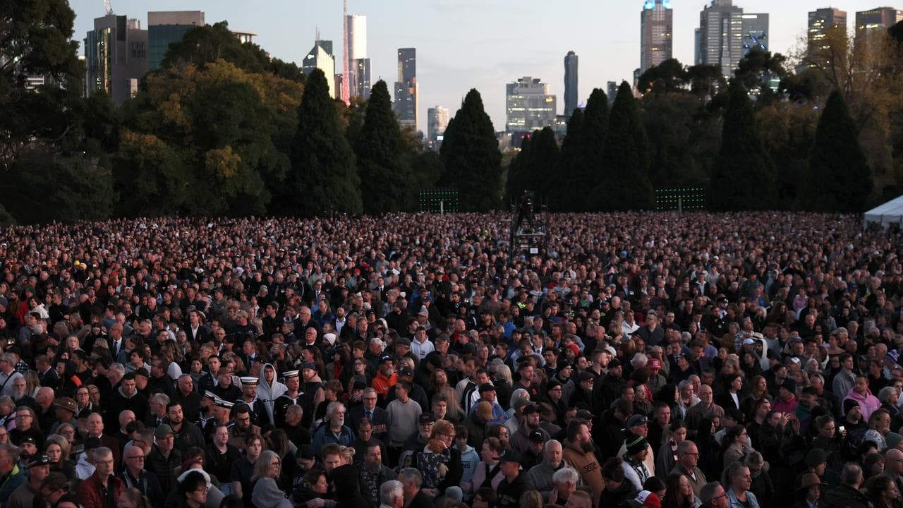 Melbourne Anzac Day dawn service