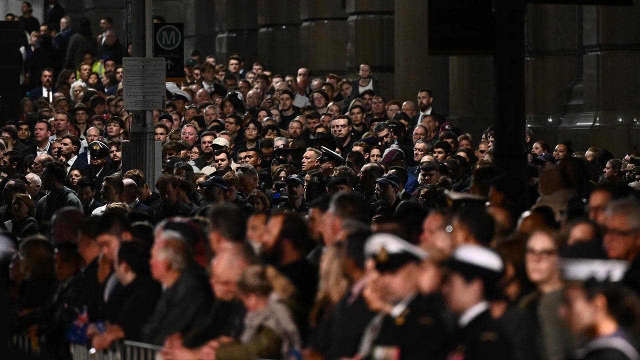 Anzac Day dawn service at the Cenotaph in Sydney