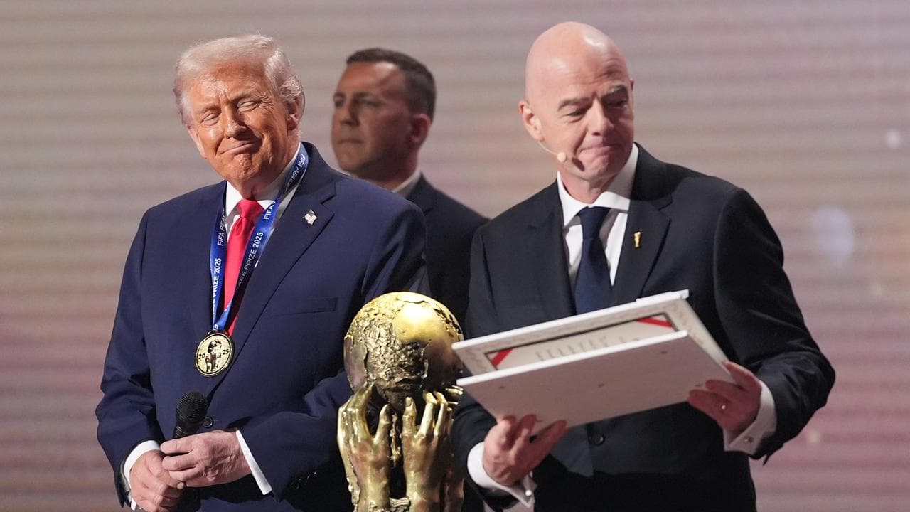 Donald Trump and Gianni Infantino.