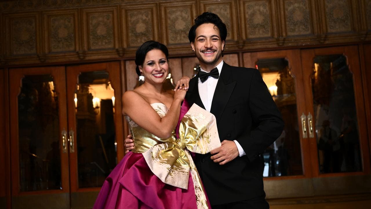 Stacey Alleaume and Filipe Manu