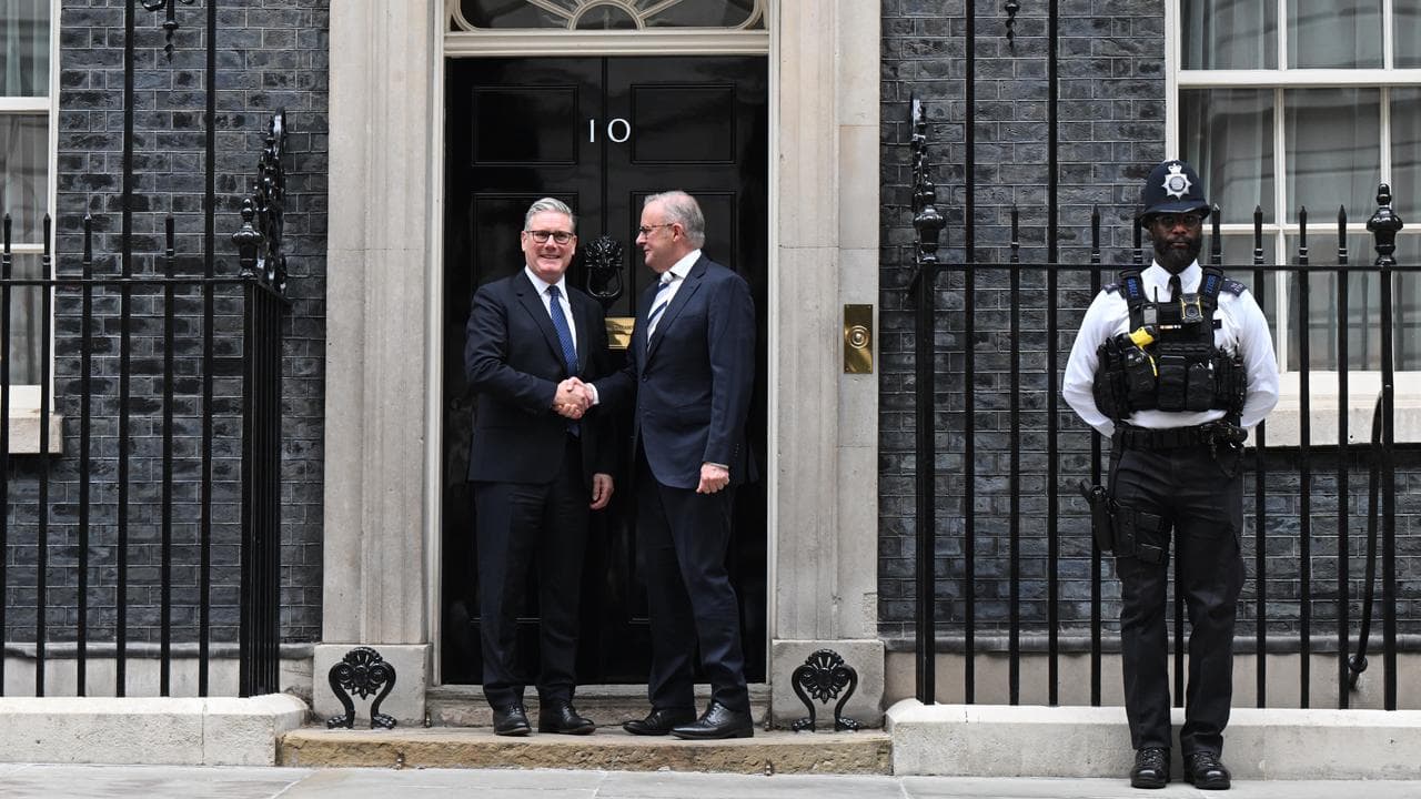 Prime Minister Anthony Albanese meets Keir Starmer at Downing Street