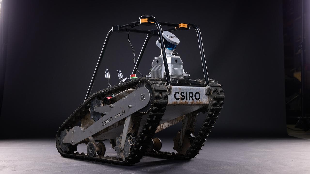 CSIRO's Dynamic Tracked Robot