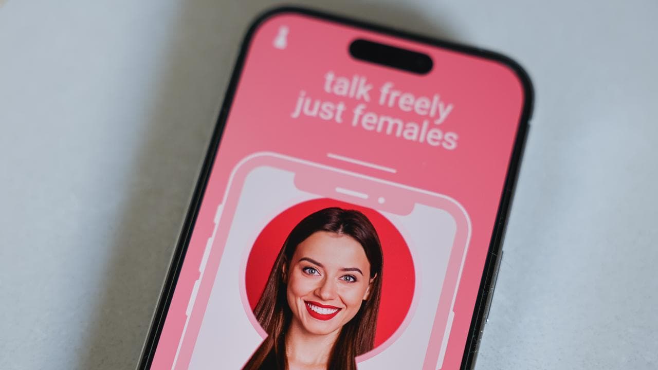 Giggle for Girls app
