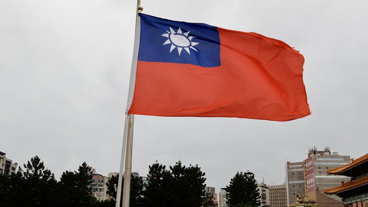 Taiwanese flag at the Liberty square in Taipei