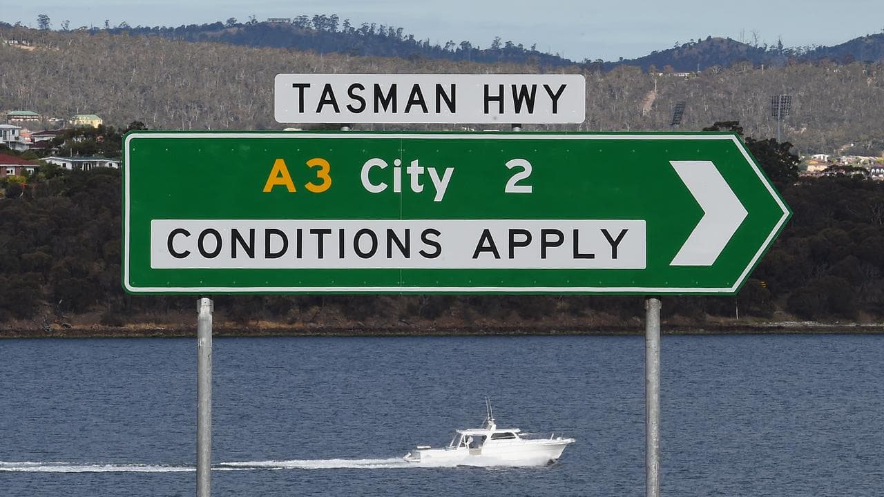 Highway road signage in Hobart (file image)