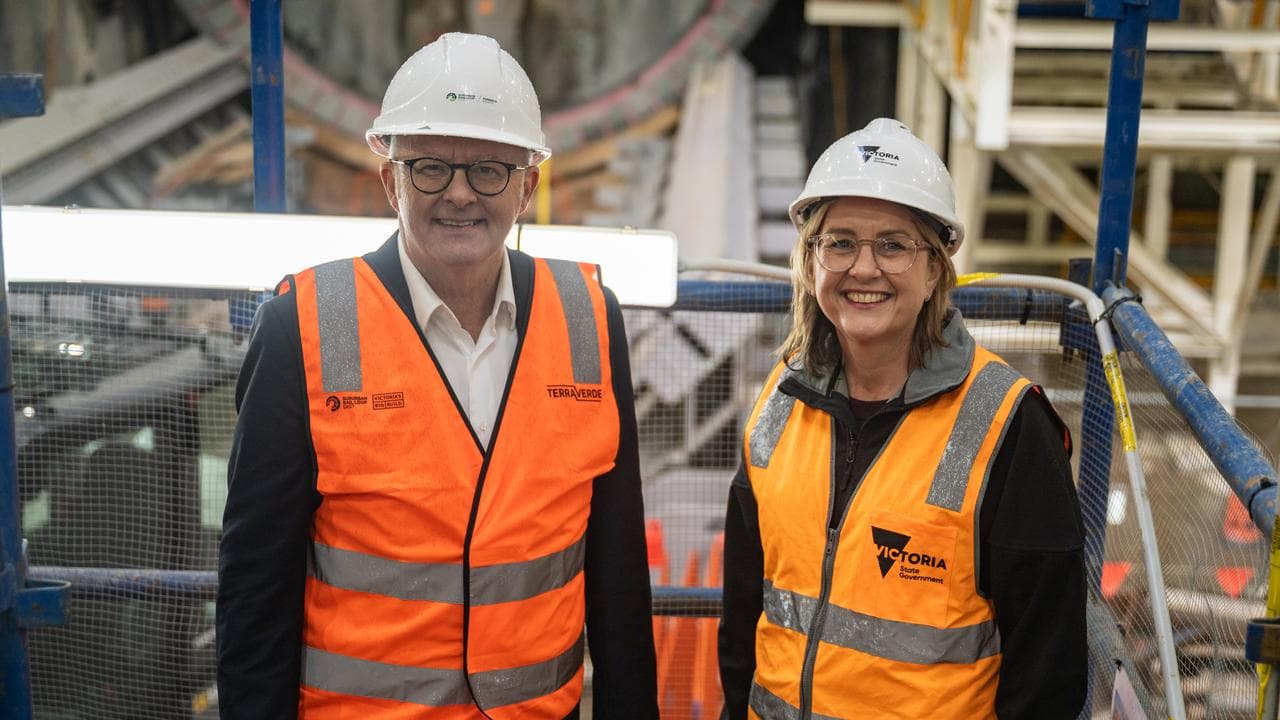 Anthony Albanese and Victorian Premier Jacinta Allan