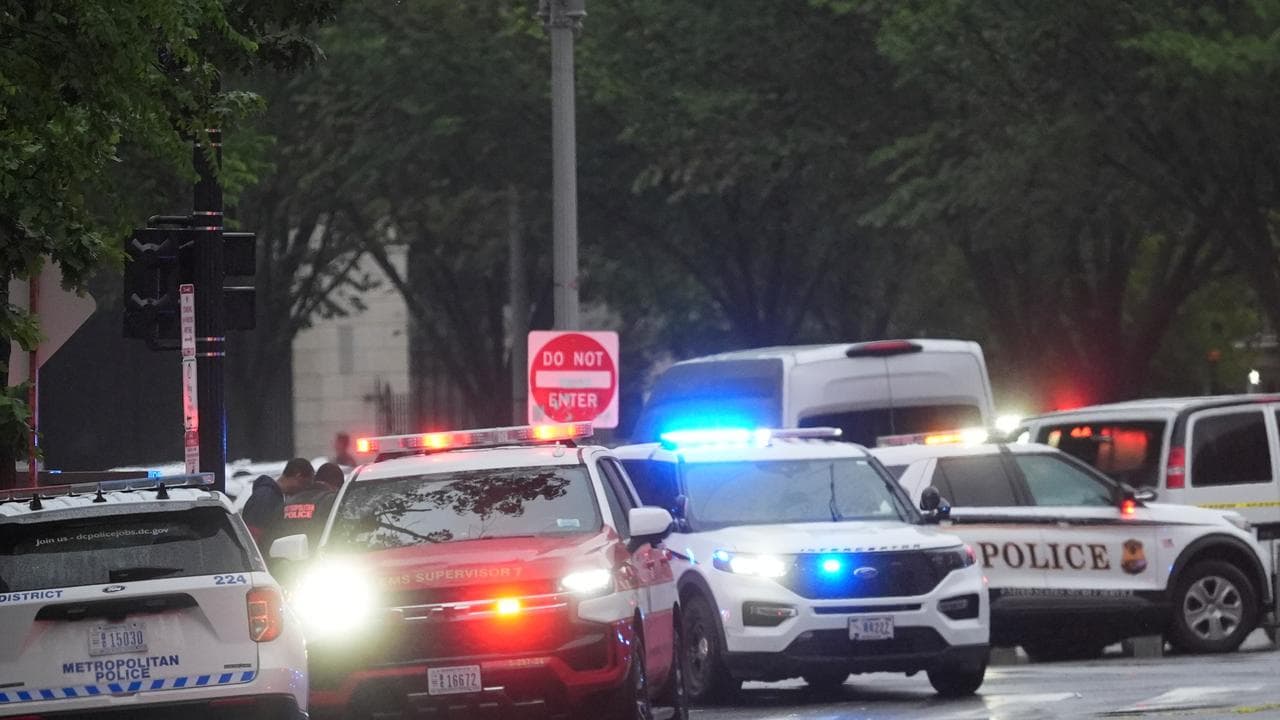 Police block streets around the White House