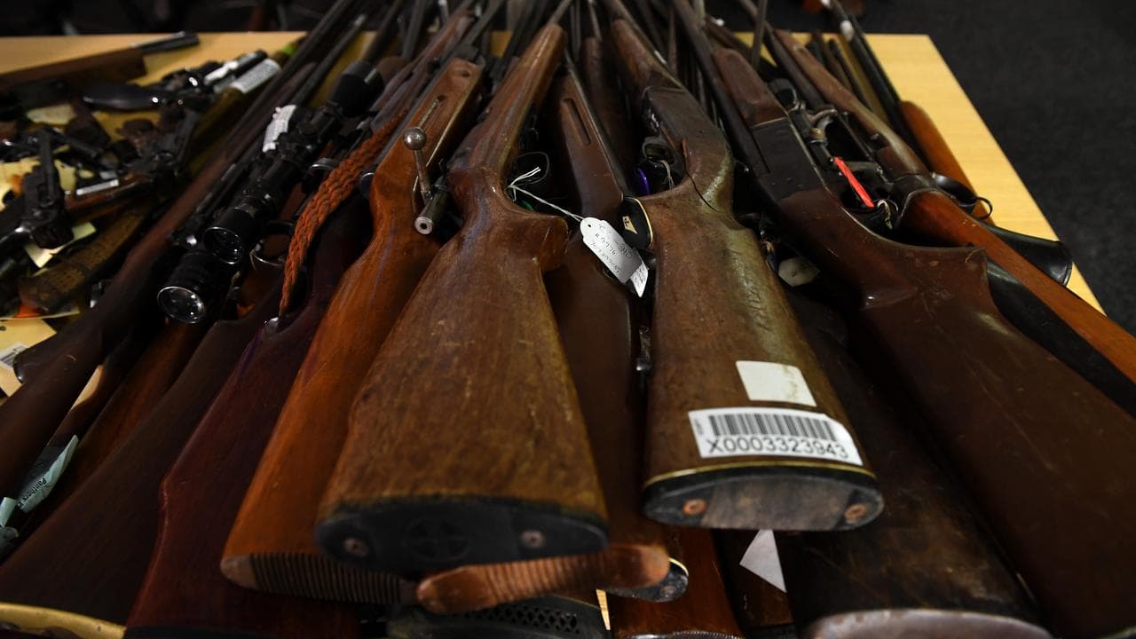 TRable full of rifles
