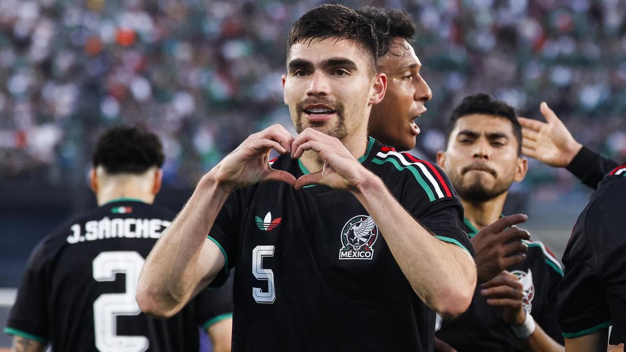 Mexico defender Johan Vasquez