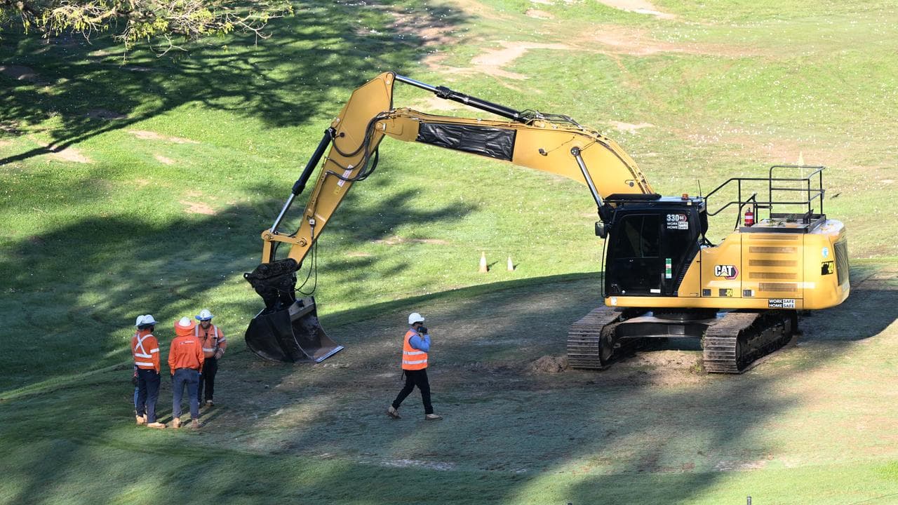 Earthmoving machinery being brought into Victoria Park