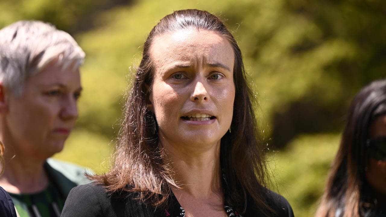 Dr Amanda Cohen