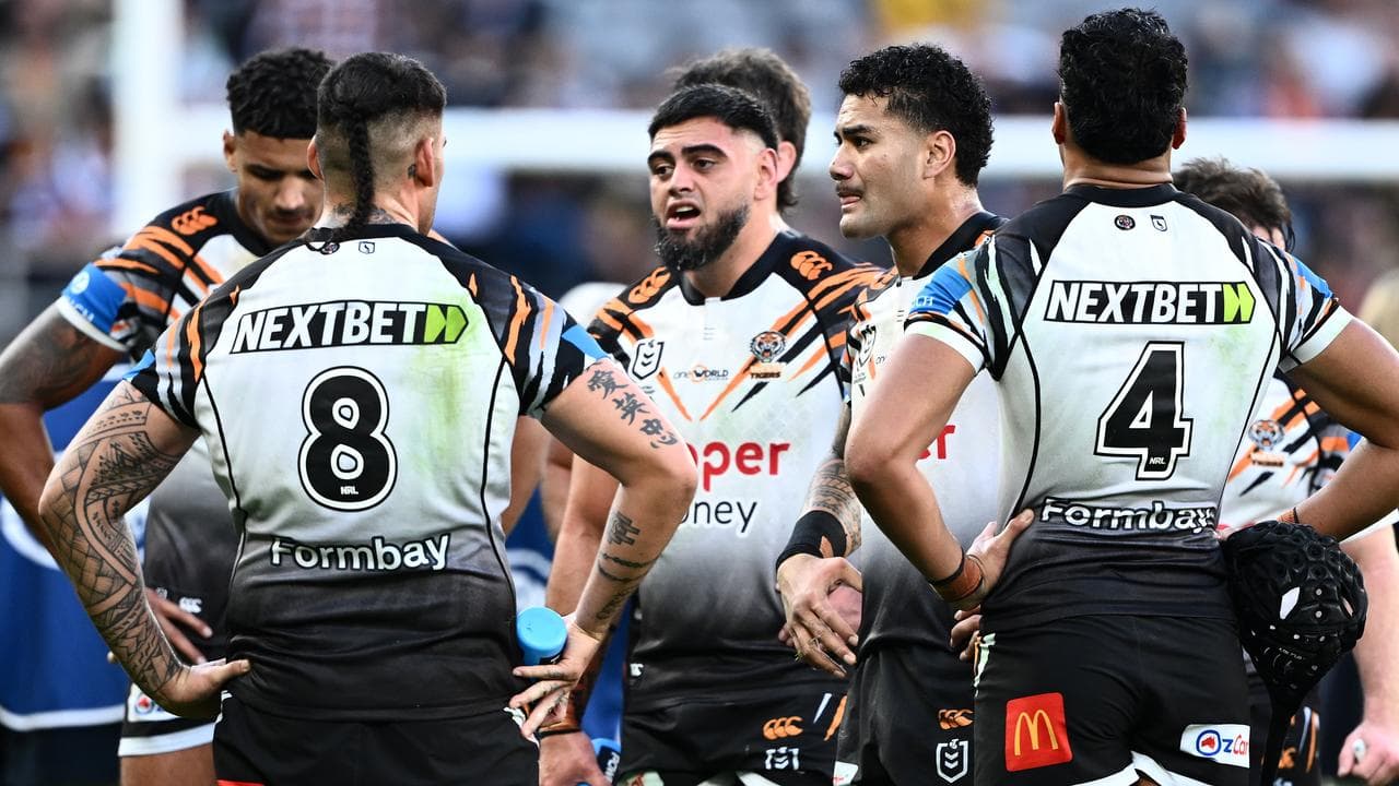 The Tigers looking shell-shocked.