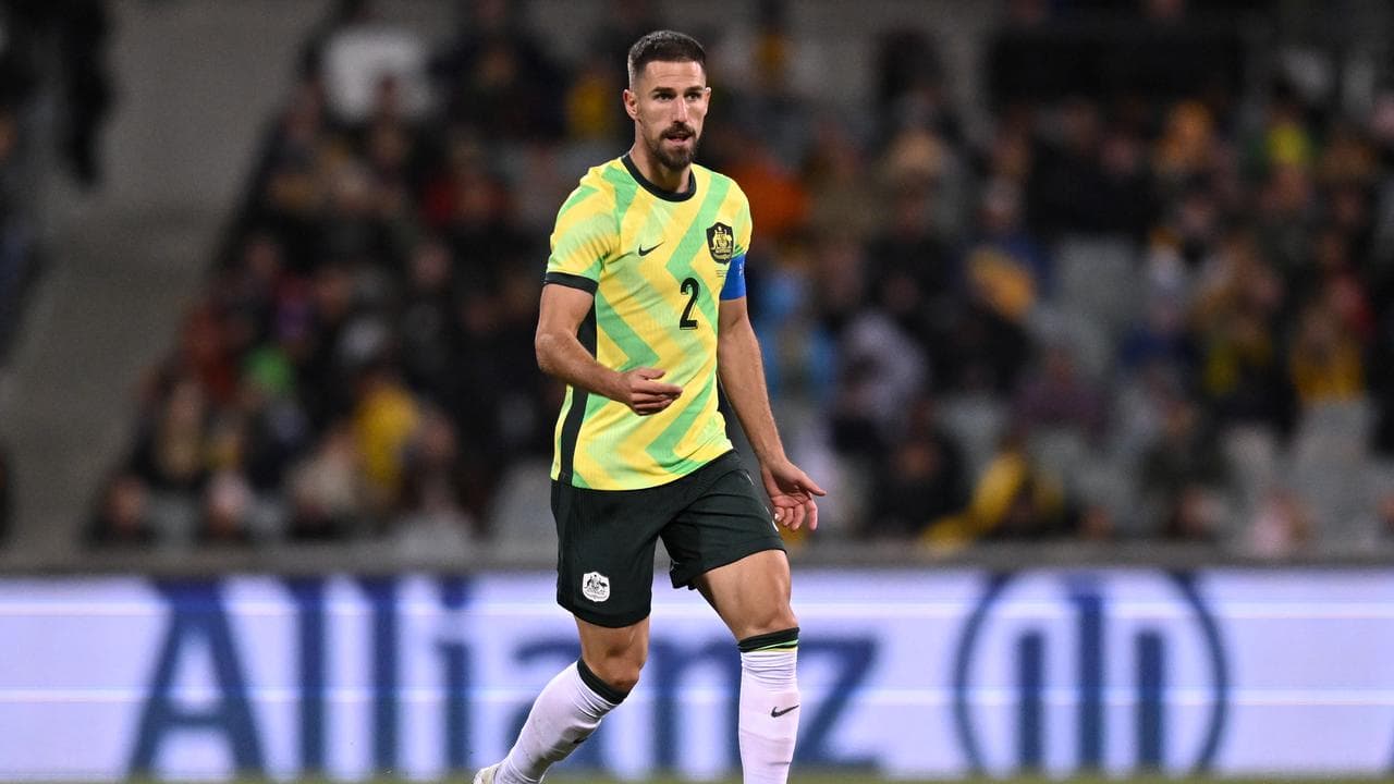 Milos Degenek