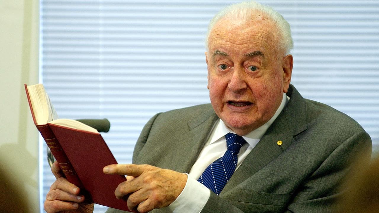 Gough Whitlam (file)