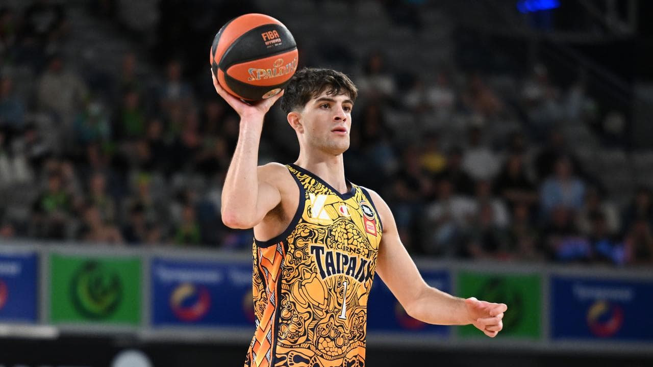 Performa Taran Armstrong untuk Taipans.