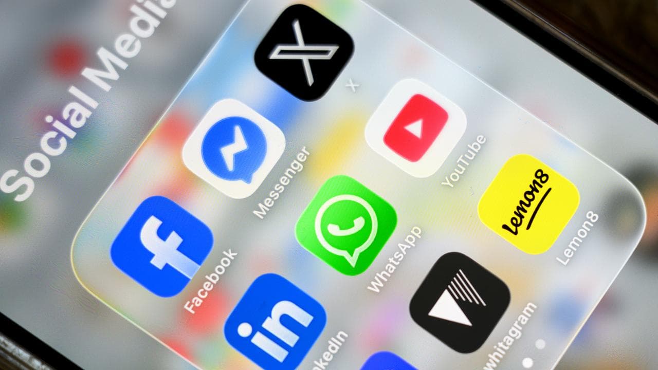 Sociam media apps