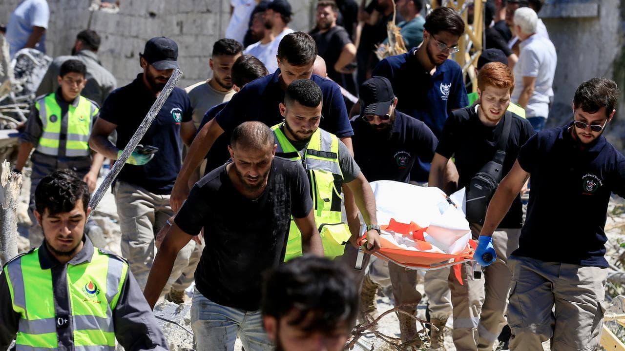 Israeli airstrike hits Qannarit 