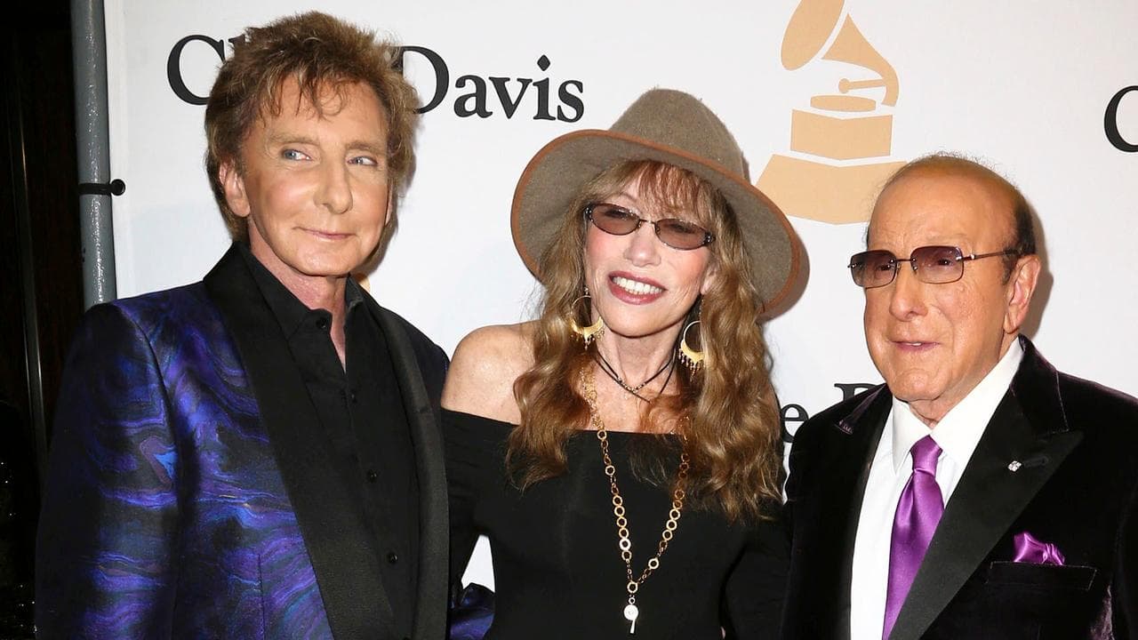 Barry Manilow, from left, Carly Simon and Clive Davis