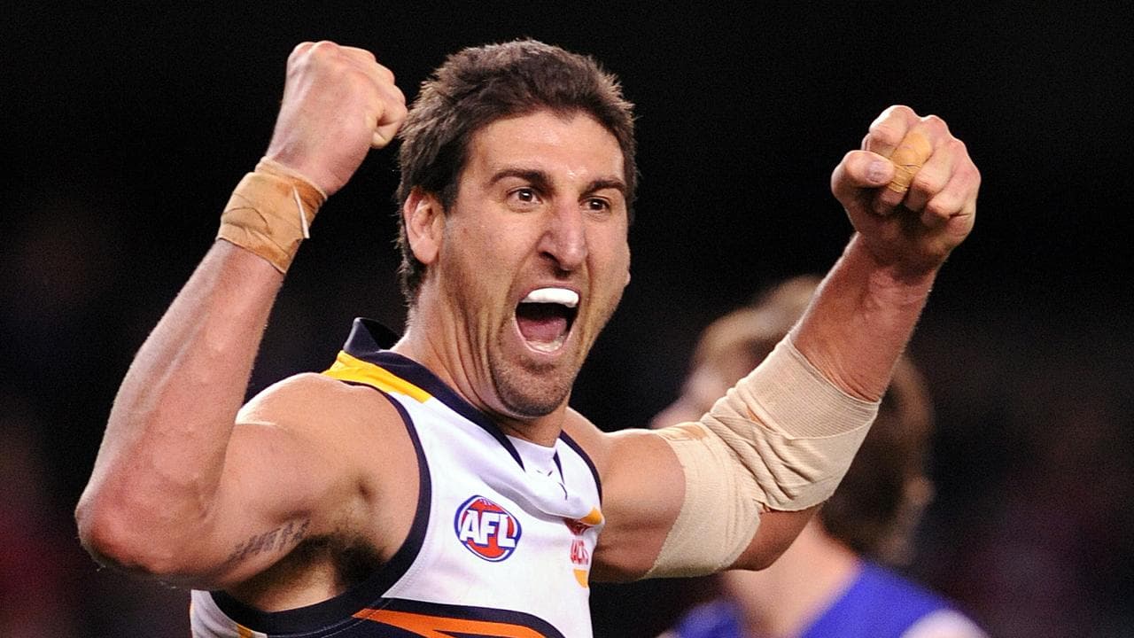 Dean Cox of the West Coast Eagles