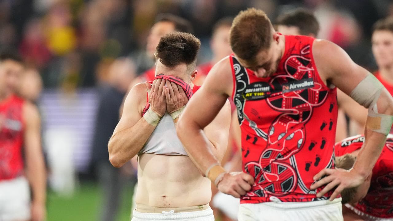 Disappointed Essendon players.