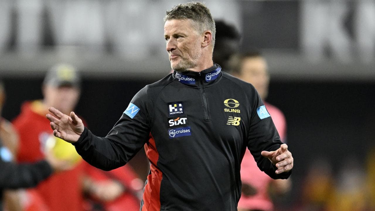 Suns coach Damien Hardwick