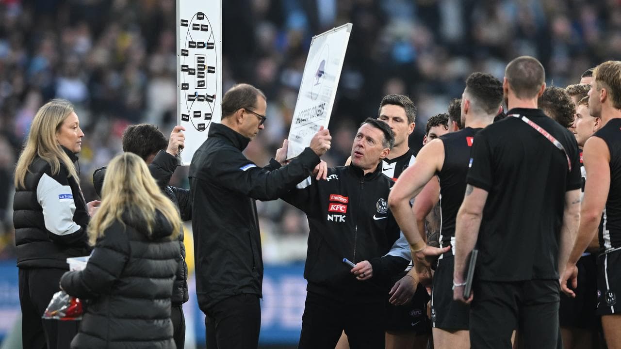 Collingwood coach Craig McRae
