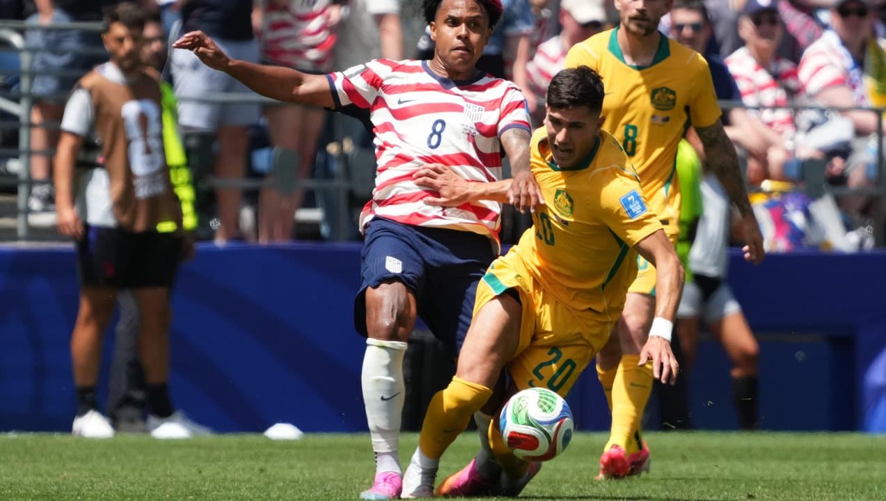 (L-R) Weston McKennie and Cristian Volpato.