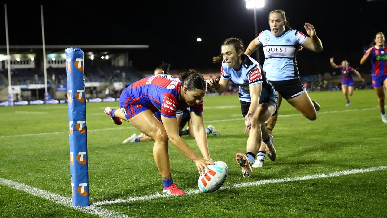 Shanice Parker opened the scoring with a ninth-minute try.
