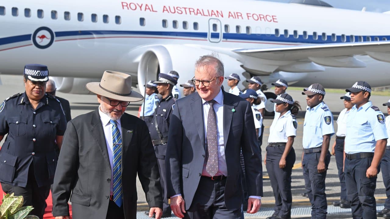 Anthony Albanese and Solomon Islands Prime Minister Matthew Wale