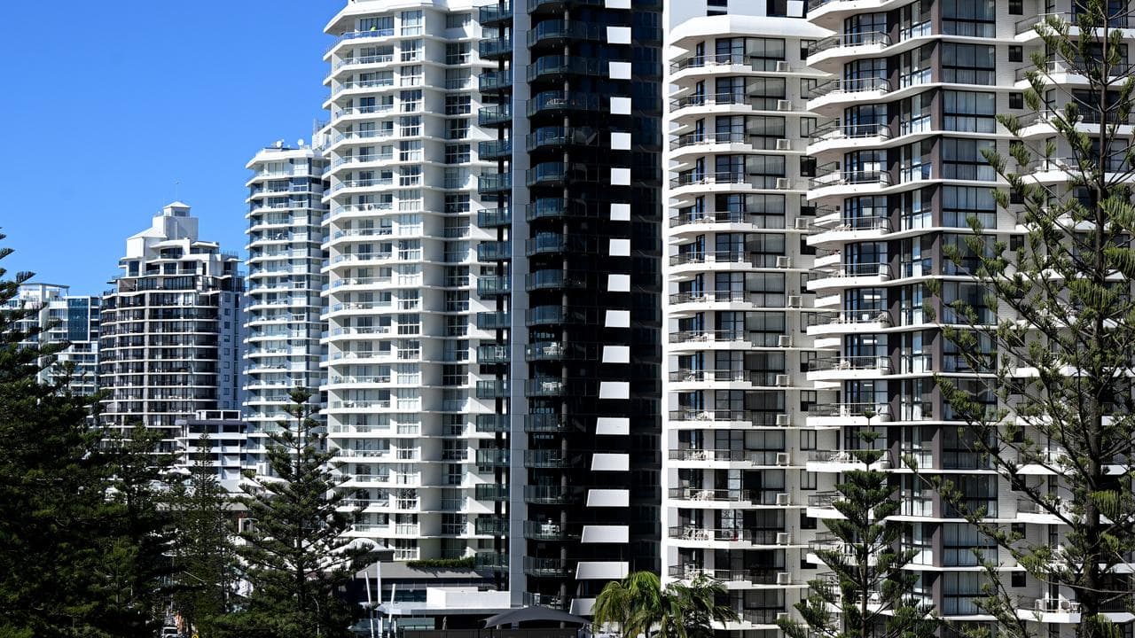 apartments 